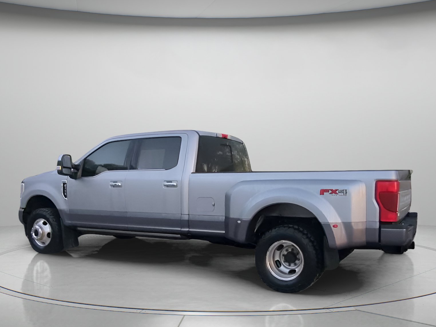 Certified 2021 Ford F350 Platinum AWD/4WD image 19