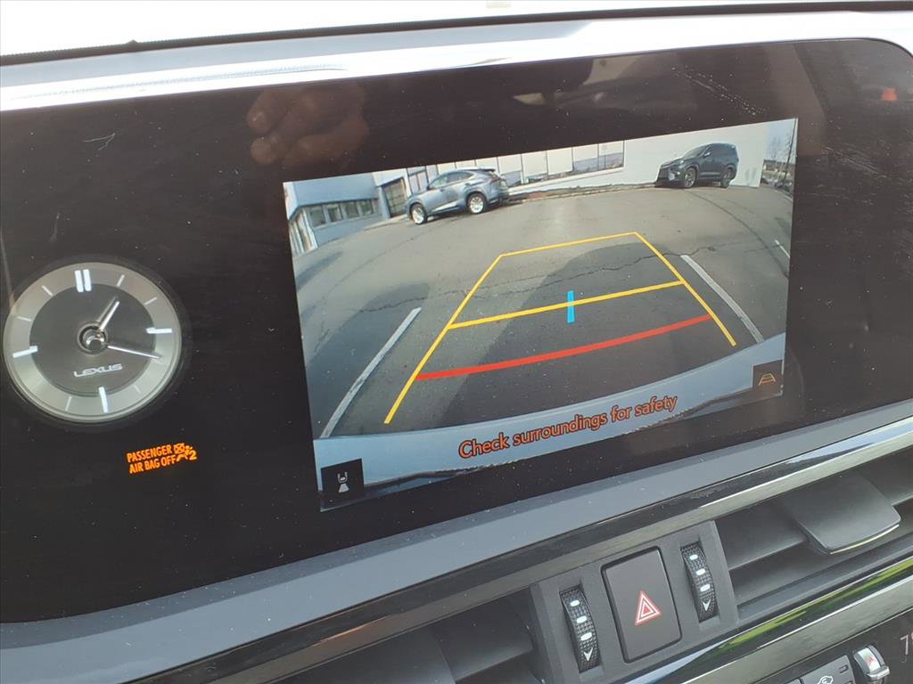 Certified 2023 Lexus ES 350 w/ Premium Package image 19