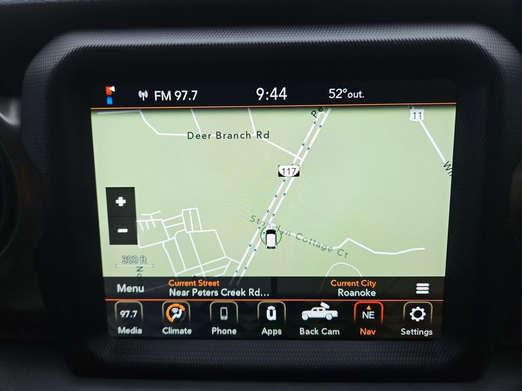 Used 2022 Jeep Gladiator Sport image 20