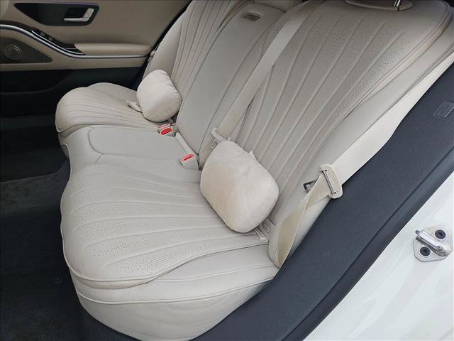 Used 2023 Mercedes-Benz S 500 4MATIC image 18