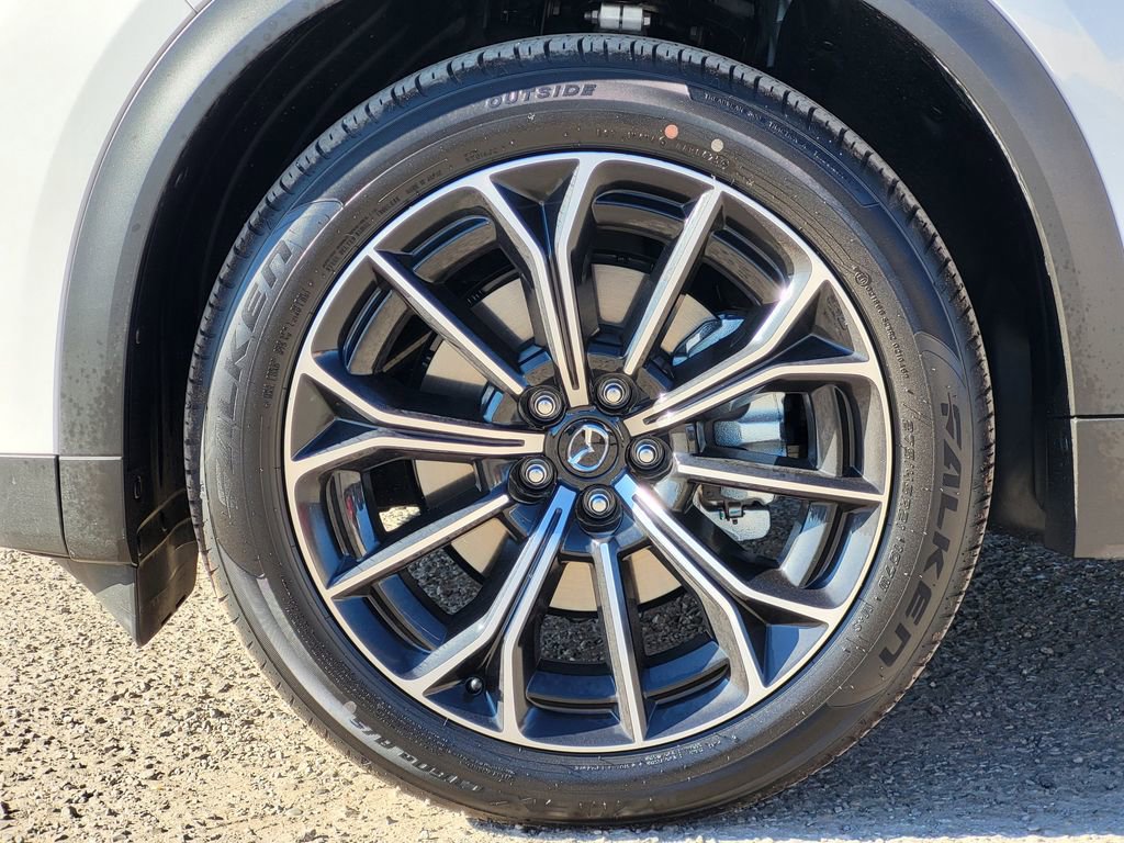 Used 2025 MAZDA CX-70 Plug-In Hybrid w/ Premium Plus image 7