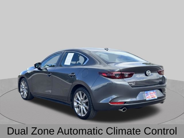Used 2020 MAZDA MAZDA3 AWD Sedan w/ Preferred Package image 4