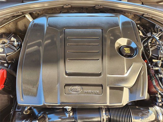 Used 2022 Land Rover Range Rover Velar R-Dynamic S image 30