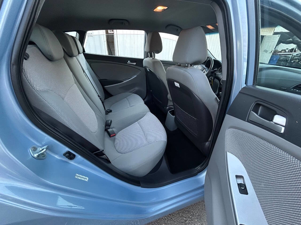 Used 2014 Hyundai Accent GS image 25