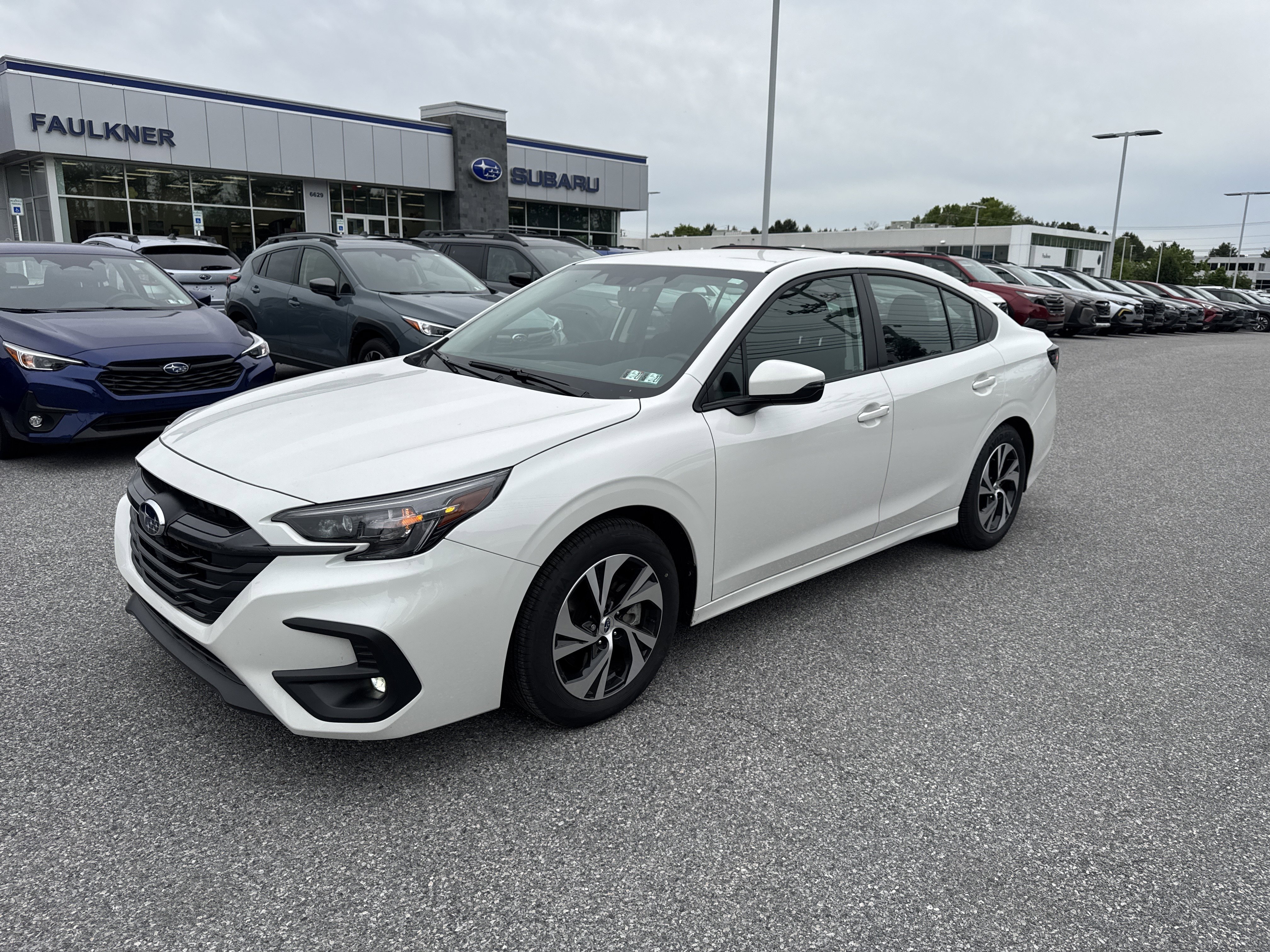 Used 2025 Subaru Legacy Premium AWD/4WD image 22
