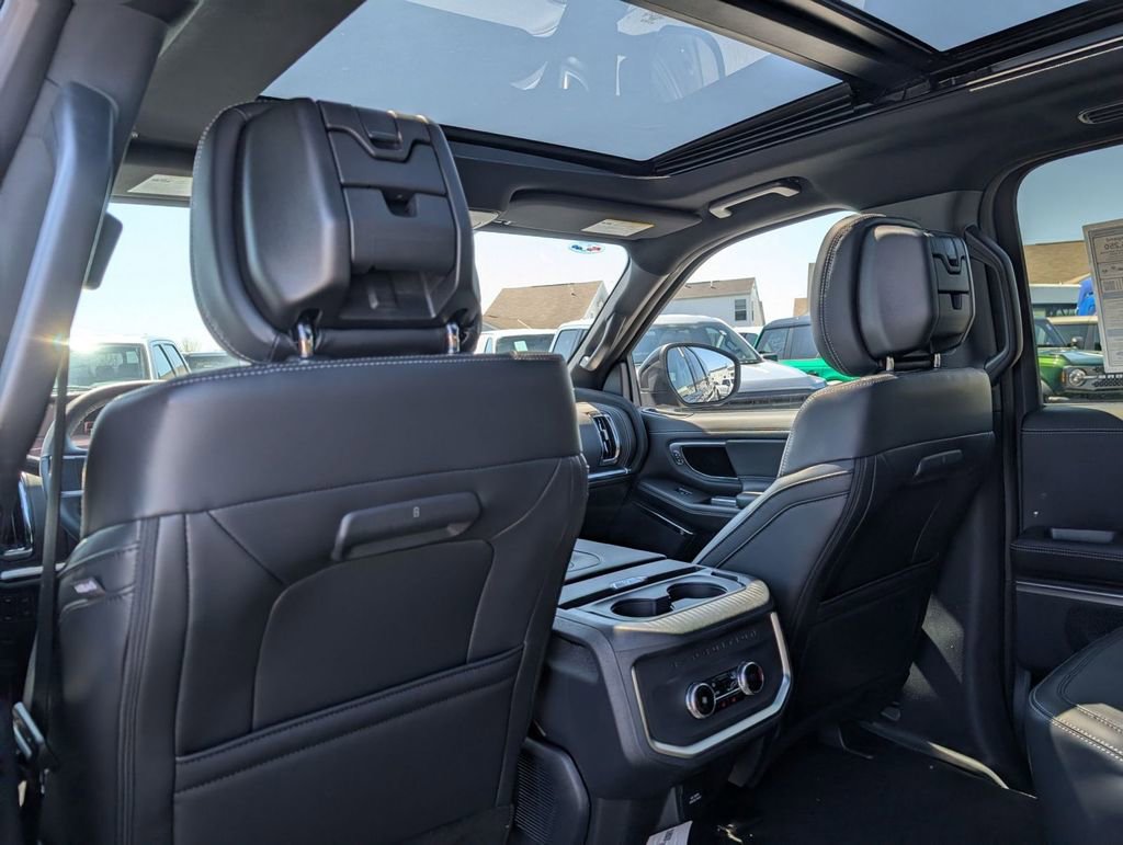 New 2026 Ford Expedition Max Platinum image 48