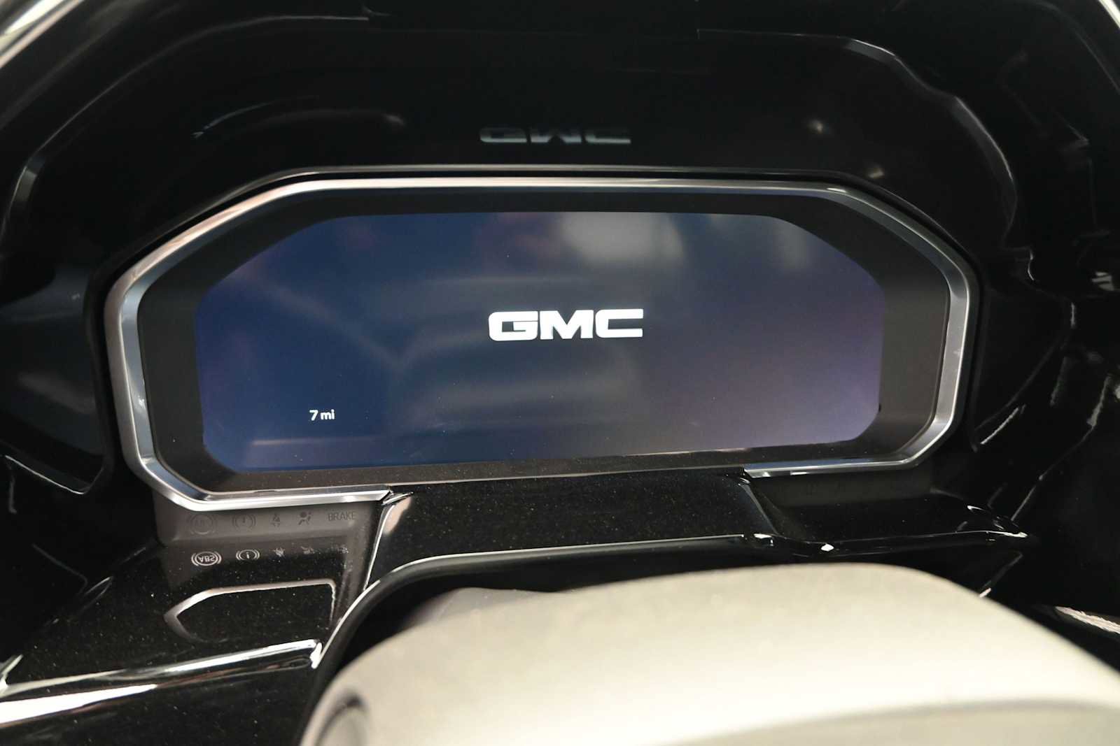 New 2026 GMC Sierra 1500 Elevation w/ Elevation Premium Package AWD/4WD image 15