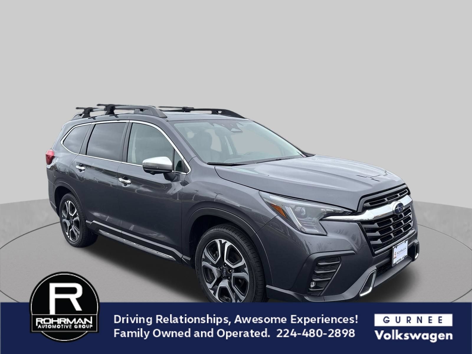 Used 2023 Subaru Ascent Touring AWD/4WD image 2