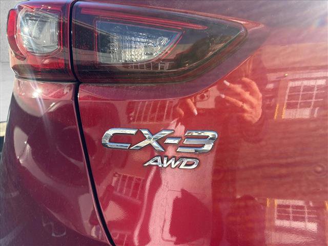 Used 2017 MAZDA CX-3 Touring w/ Premium Package image 4