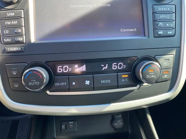 Used 2016 Nissan Altima 2.5 SL w/ 2.5 Technology Package image 19