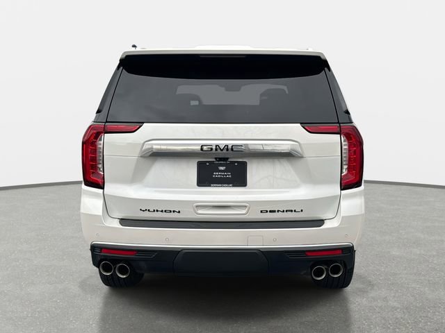 Used 2024 GMC Yukon Denali w/ Advanced Technology Package image 4