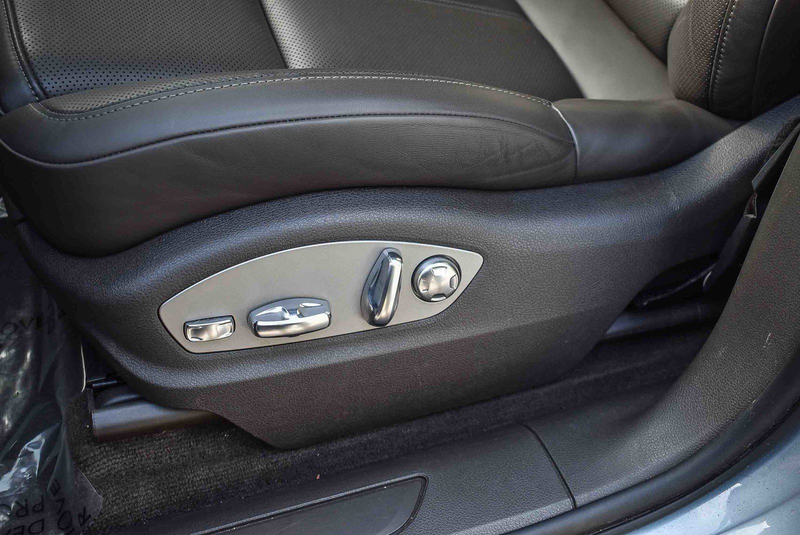 Used 2022 Porsche Macan image 20