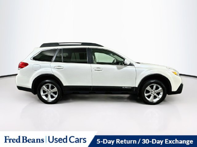 Used 2014 Subaru Outback 2.5i Limited w/ Moonroof Package AWD/4WD image 12