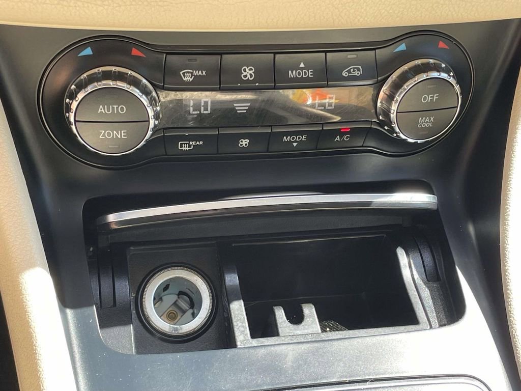 Used 2018 Mercedes-Benz GLA 250 4MATIC image 19
