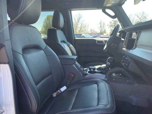New 2026 Ford Bronco Outer Banks w/ Sasquatch Package AWD/4WD image 16