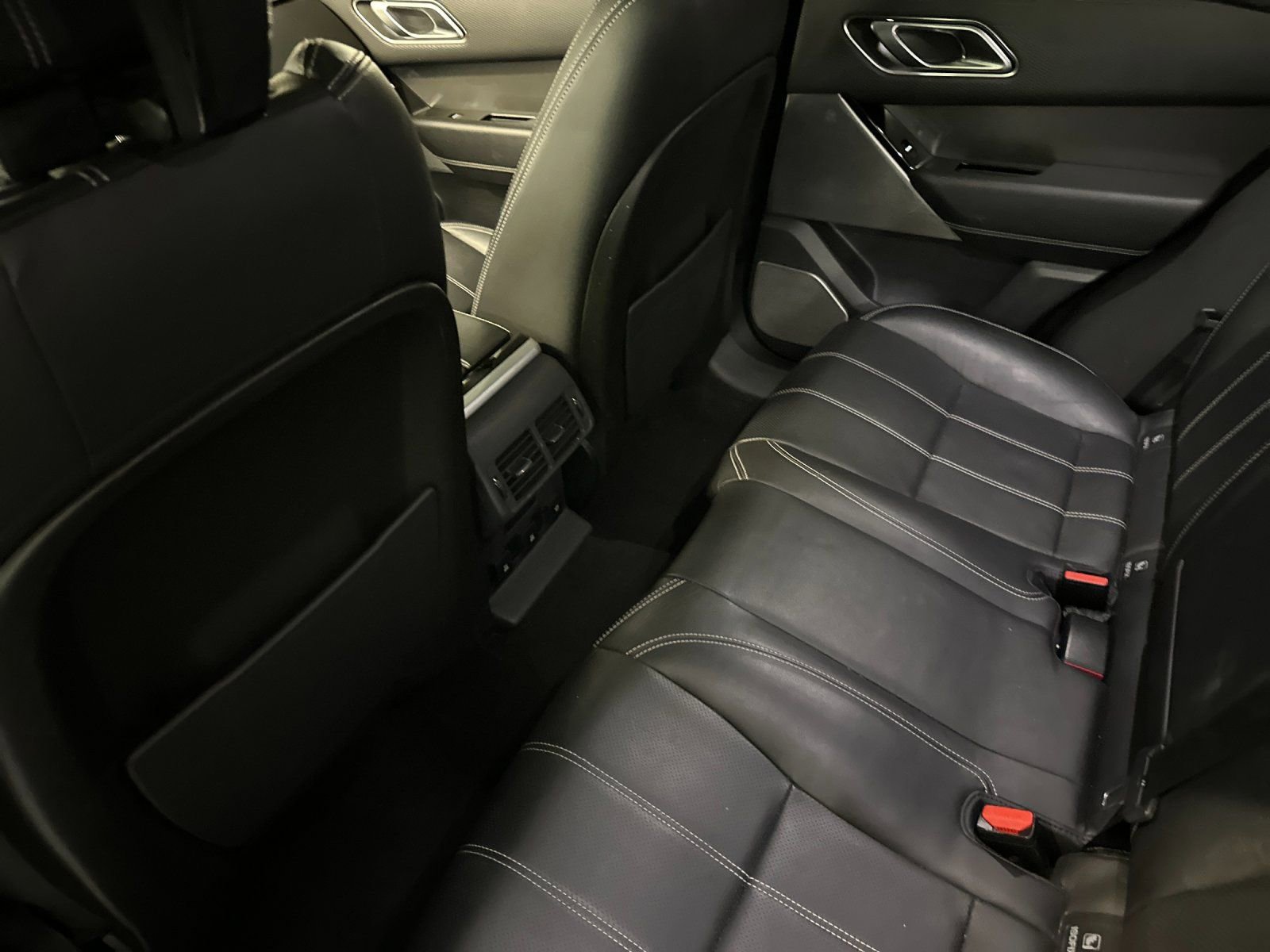 Used 2020 Land Rover Range Rover Velar S image 14