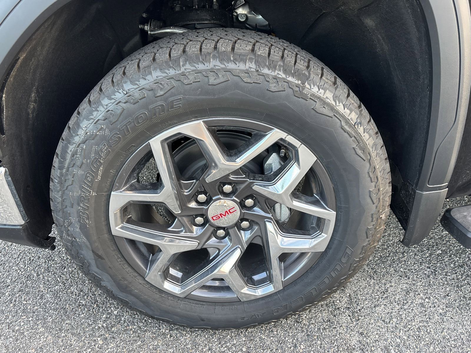 New 2026 GMC Sierra 1500 SLT w/ SLT Premium Plus Package image 41