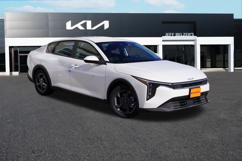 New 2026 Kia K4 FWD image 1