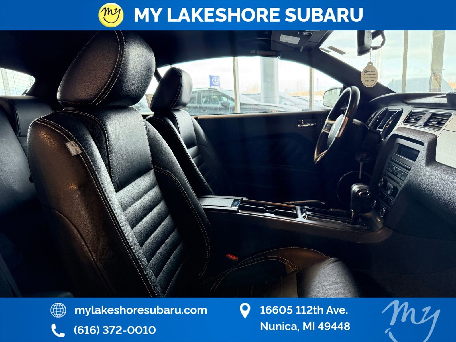 Used 2010 Ford Mustang Convertible image 20