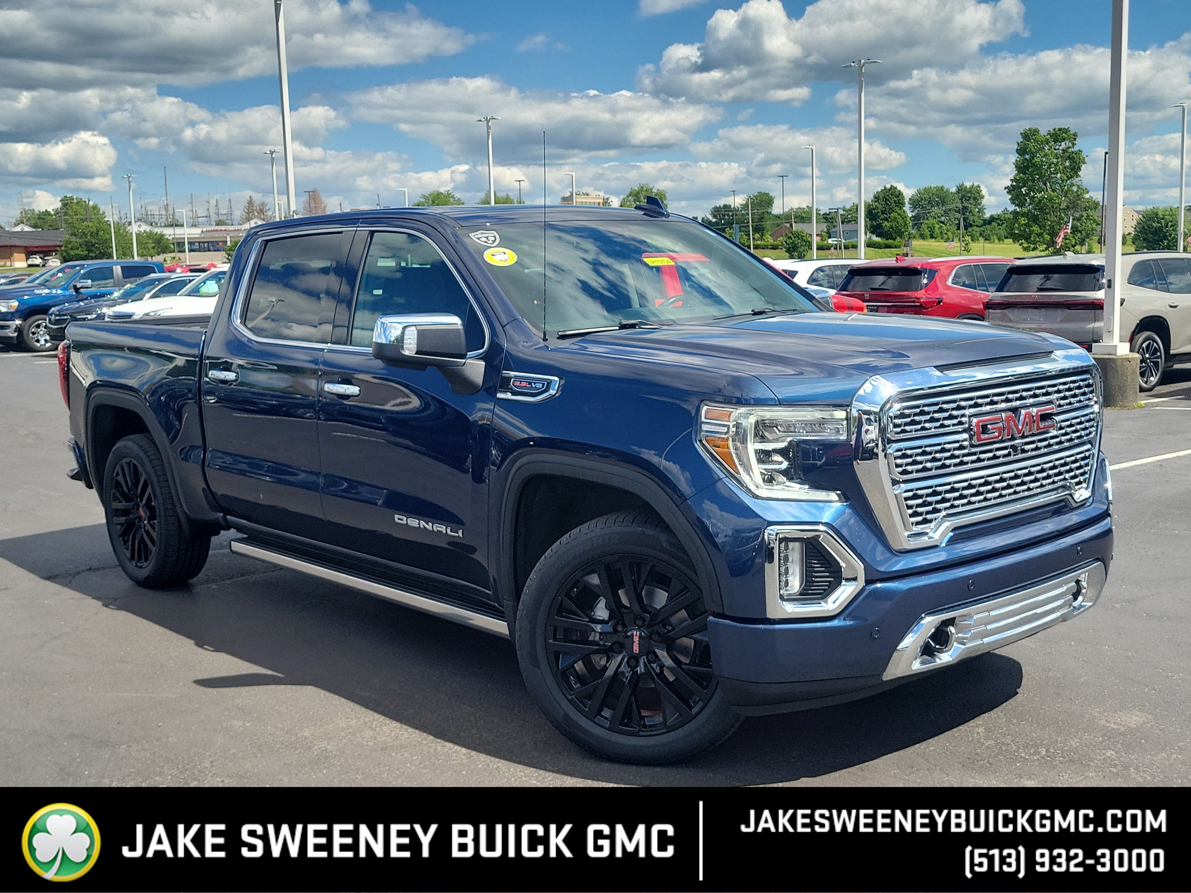 Used 2022 GMC Sierra 1500 Denali w/ Denali Reserve Package AWD/4WD image 1
