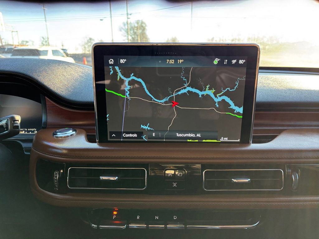 Used 2021 Lincoln Aviator Reserve w/ Equipment Group 202A image 26