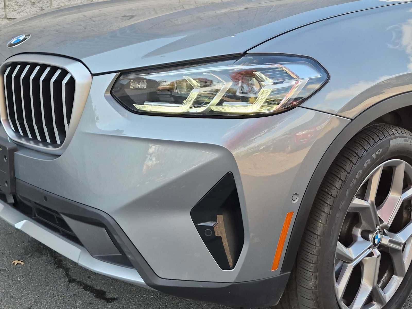 Used 2024 BMW X3 xDrive30i w/ Premium Package AWD/4WD image 11