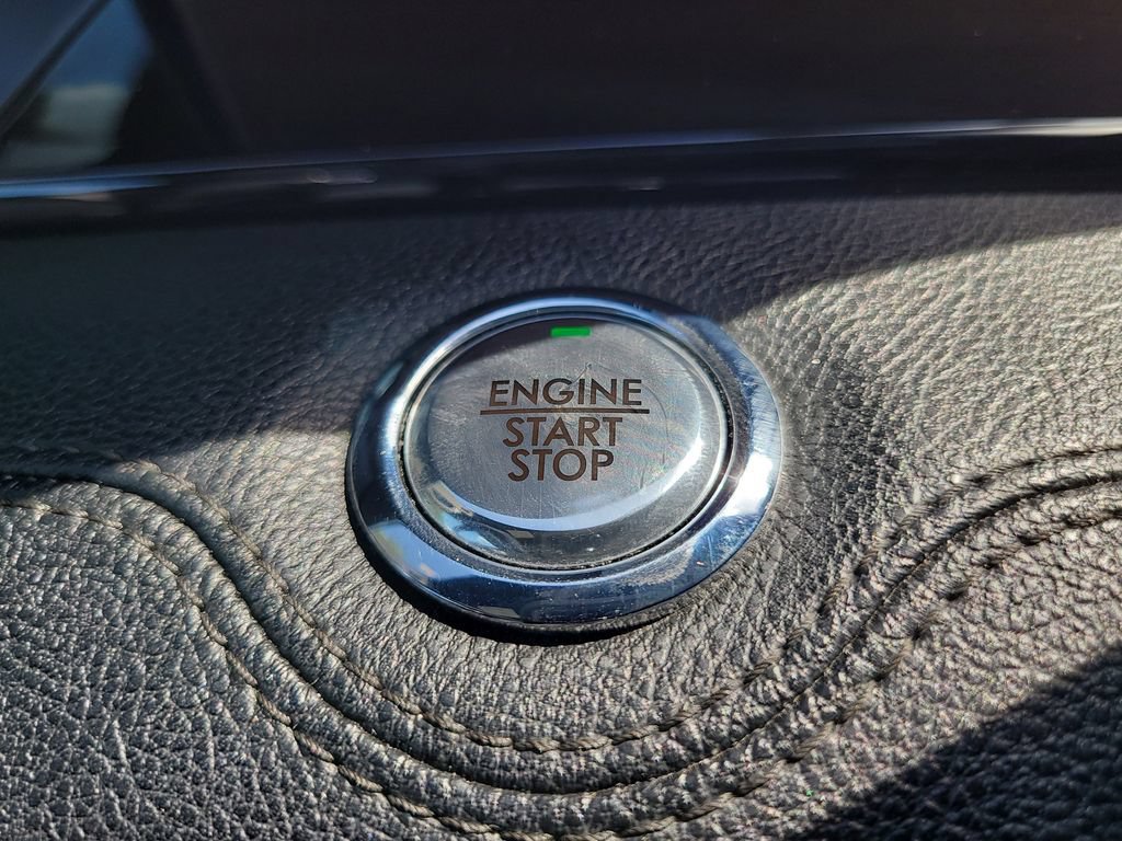 Used 2020 Lincoln Navigator L Reserve w/ Luxury Package RWD image 29