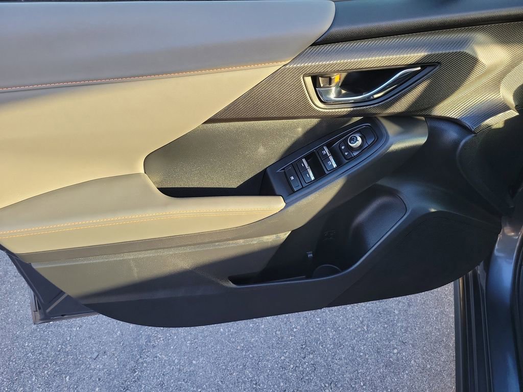 Used 2025 Subaru Crosstrek 2.5i Limited w/ Popular Package #3A image 15