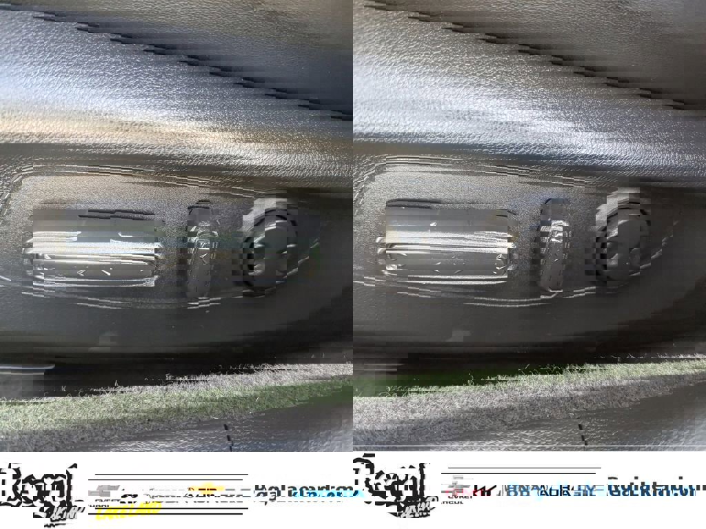 Used 2023 Honda Accord Sport image 17