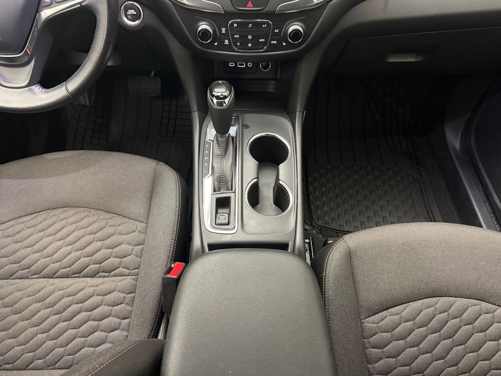 Used 2021 Chevrolet Equinox LT AWD/4WD image 14