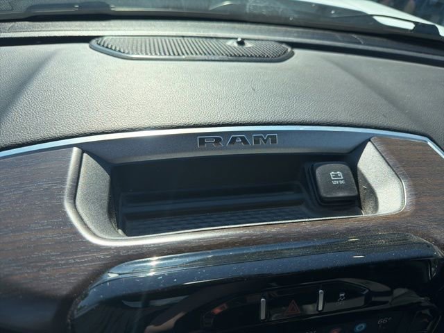 Used 2023 RAM 2500 Laramie AWD/4WD image 15