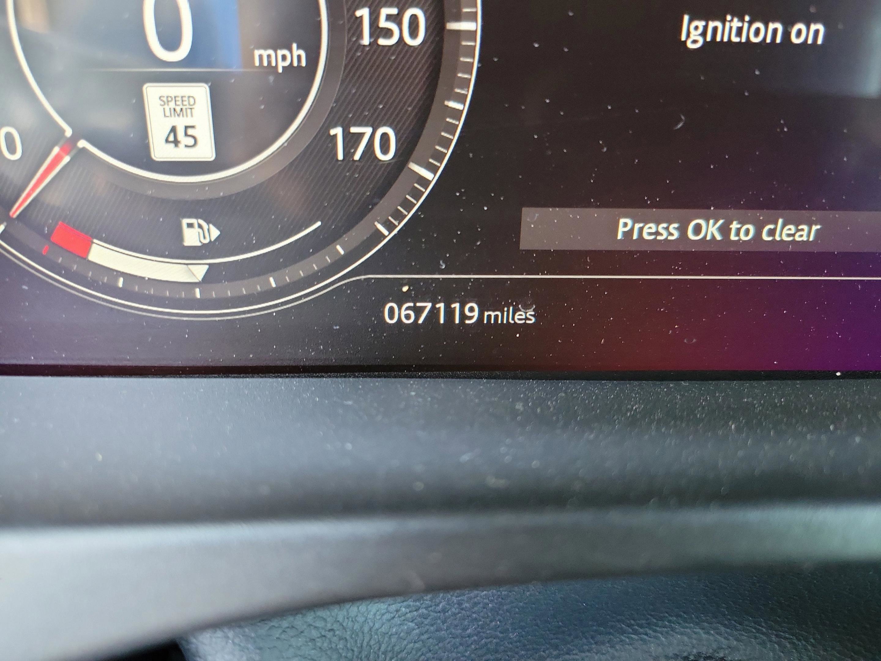 Used 2020 Jaguar F-PACE Prestige image 16