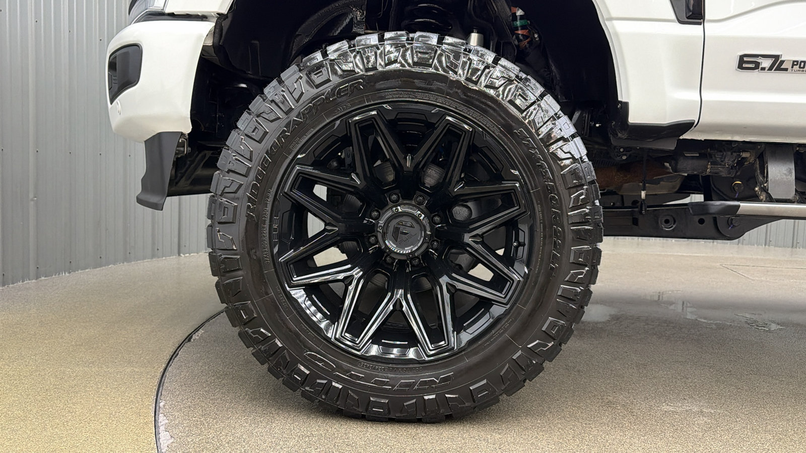 Used 2026 Ford F250 Platinum AWD/4WD image 9