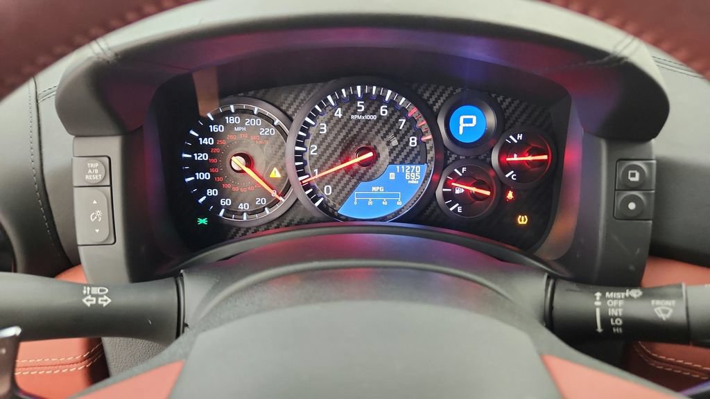 Used 2020 Nissan GT-R Premium w/ Premium Interior Package AWD/4WD image 31