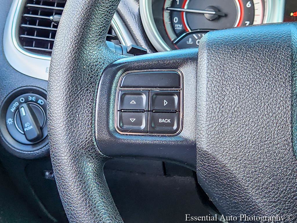 Used 2018 Dodge Journey SXT w/ Blacktop Package FWD image 15