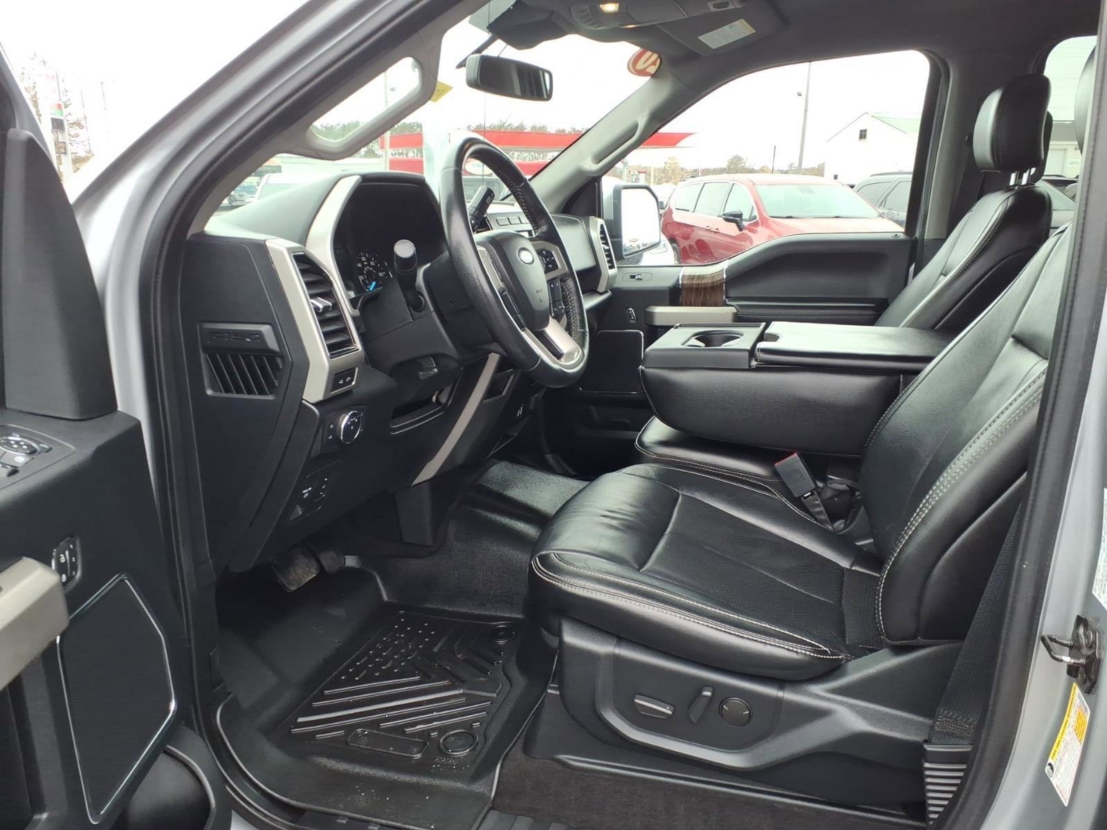 Used 2020 Ford F150 Lariat image 10