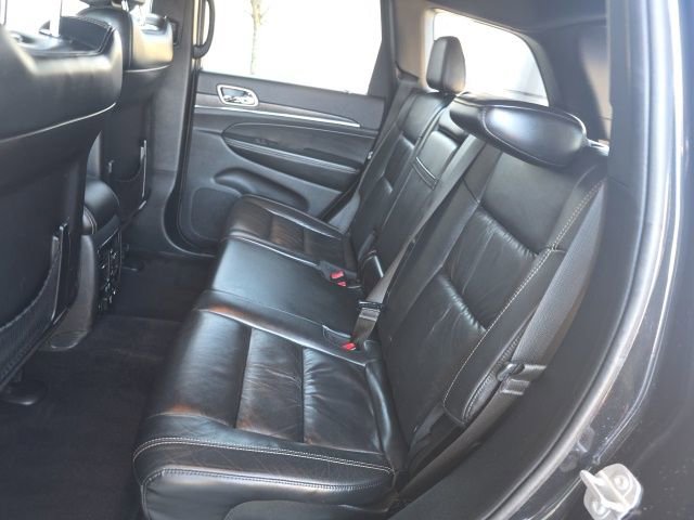 Used 2016 Jeep Grand Cherokee Limited AWD/4WD image 19