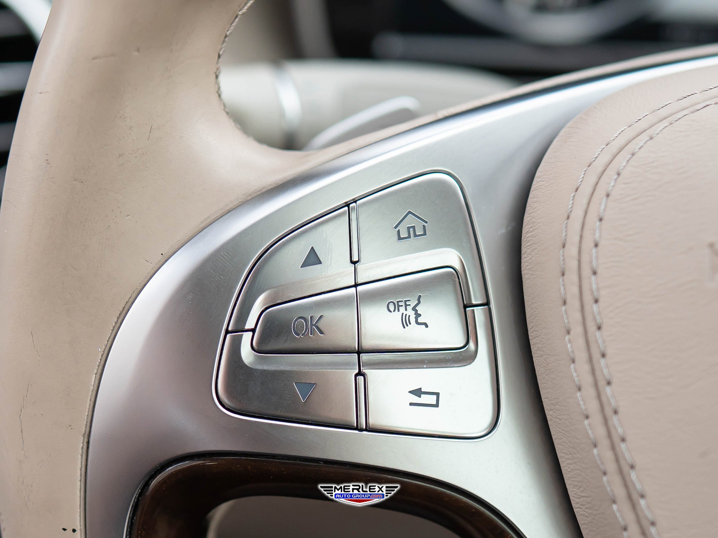Used 2015 Mercedes-Benz S 550 Sedan image 24