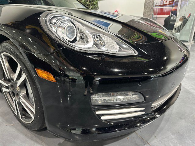 Used 2013 Porsche Panamera image 20