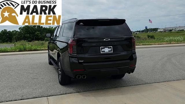 Used 2025 Chevrolet Suburban Z71 AWD/4WD image 7