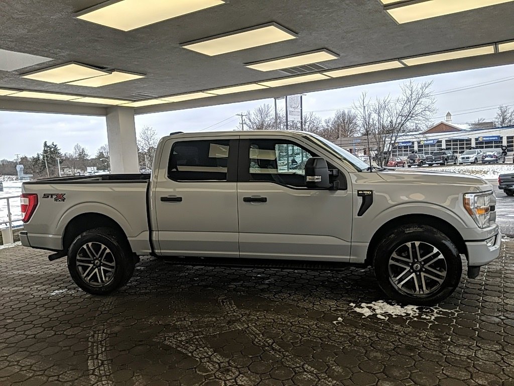 Certified 2022 Ford F150 XL w/ STX Appearance Package image 4