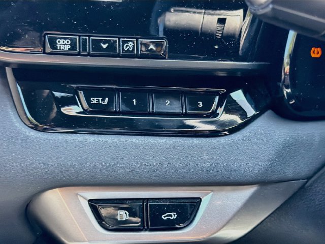 Used 2023 Lexus RX 350 Premium Plus w/ Cold Area Package FWD image 37