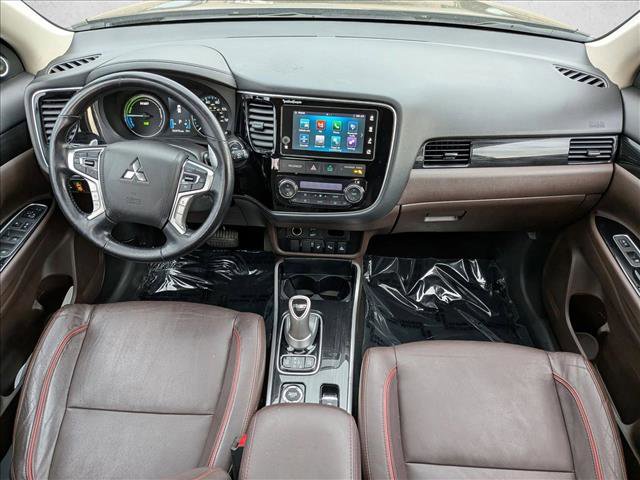 Used 2018 Mitsubishi Outlander SEL image 19