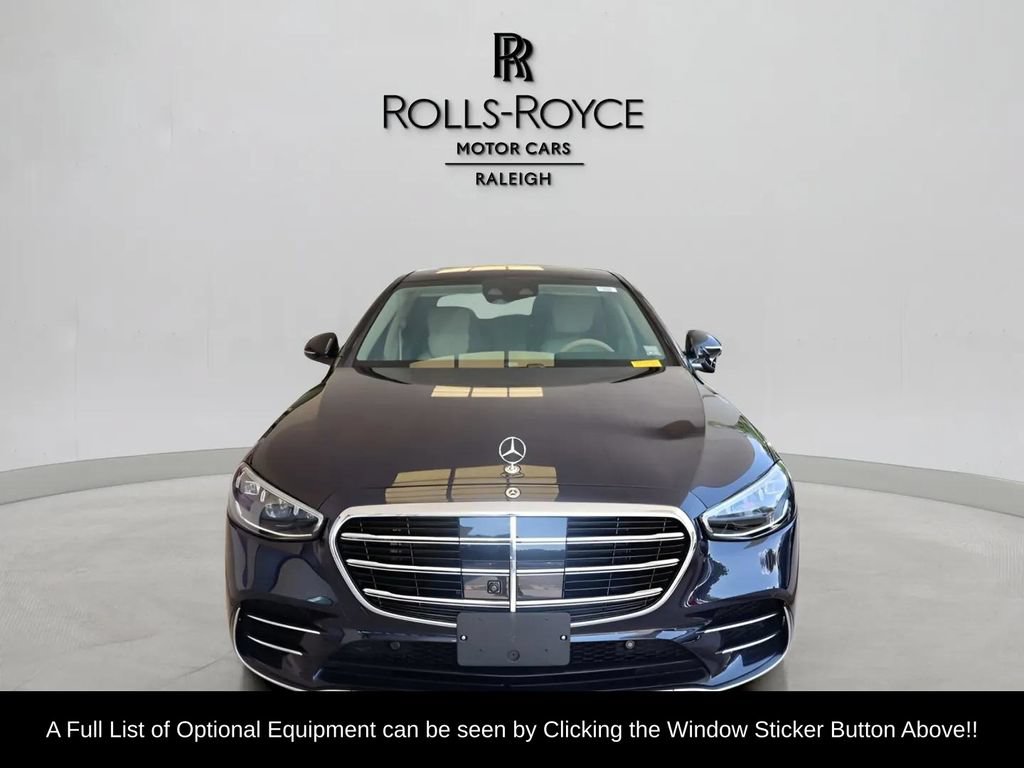 Used 2023 Mercedes-Benz S 580 4MATIC Sedan image 2