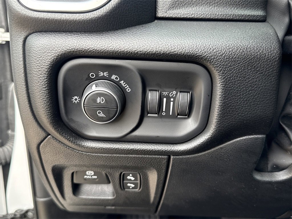 Certified 2025 RAM 1500 Big Horn image 20