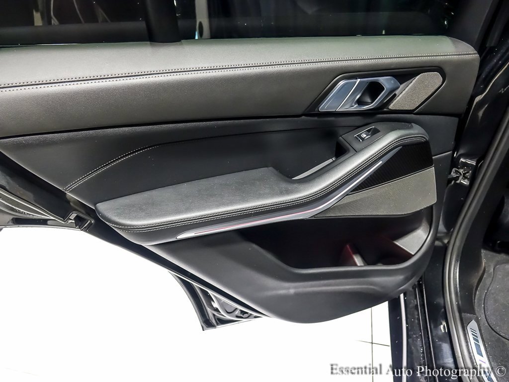 Used 2026 BMW X5 M60i image 27