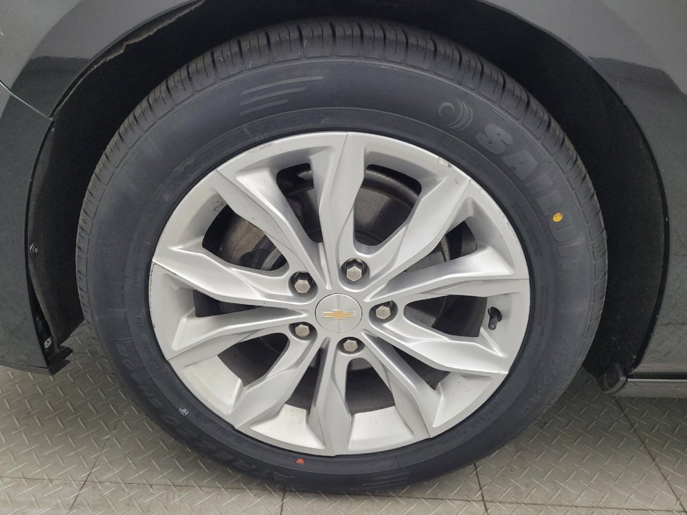 Used 2023 Chevrolet Malibu LT FWD image 31