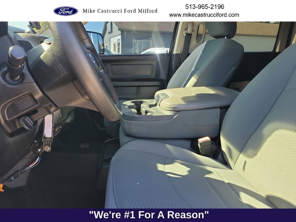 Used 2015 RAM 2500 Tradesman w/ Chrome Appearance Group RWD image 23