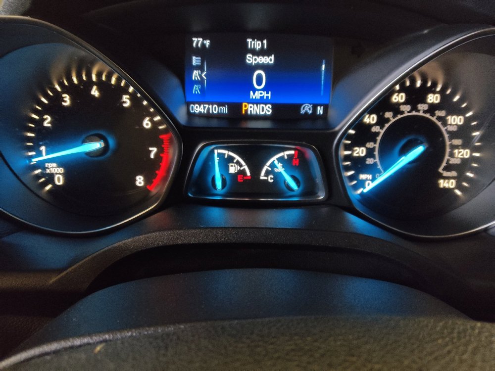 Used 2018 Ford Escape SE image 23