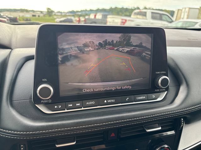 Used 2022 Nissan Rogue SV AWD/4WD image 15